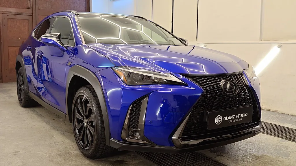 Lexus UX: Folia PPF full front · Powłoka elastomerowa