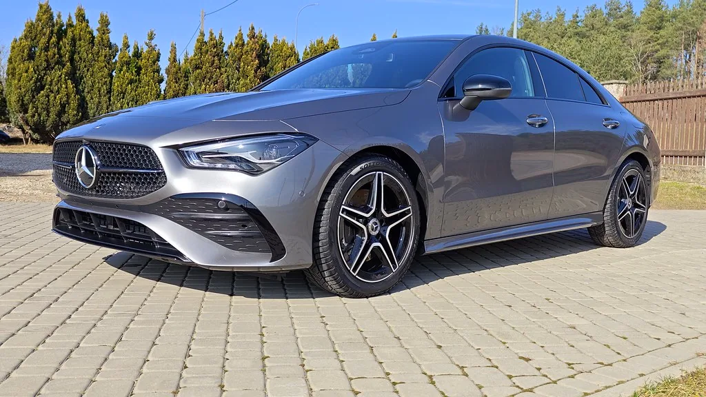 Mercedes CLA: Powłoka elastomerowa